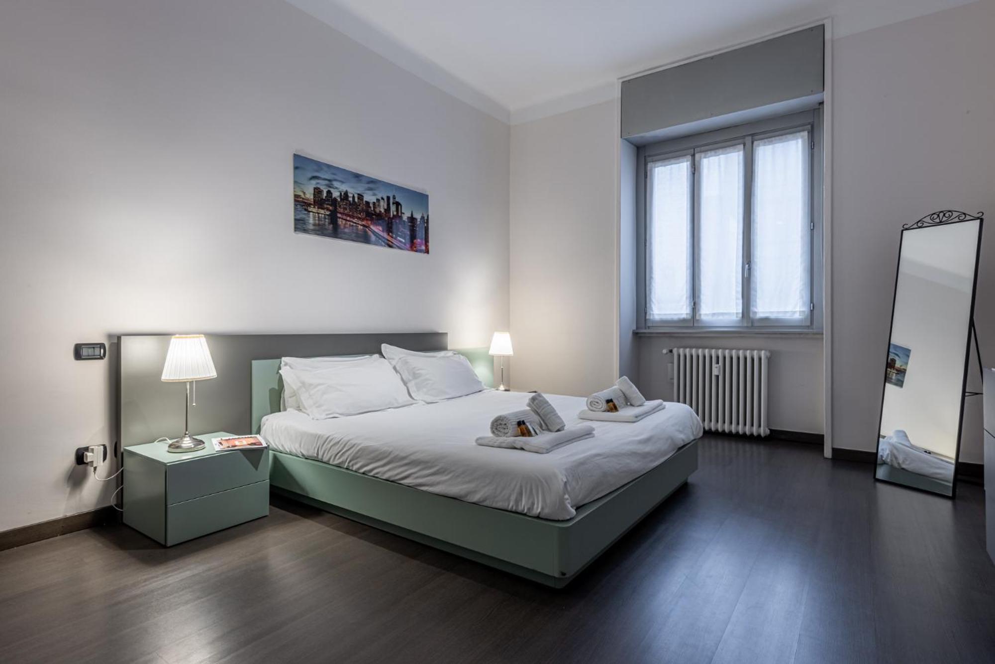 Апартаменти Sant' Ambrogio Flat Мілан Екстер'єр фото